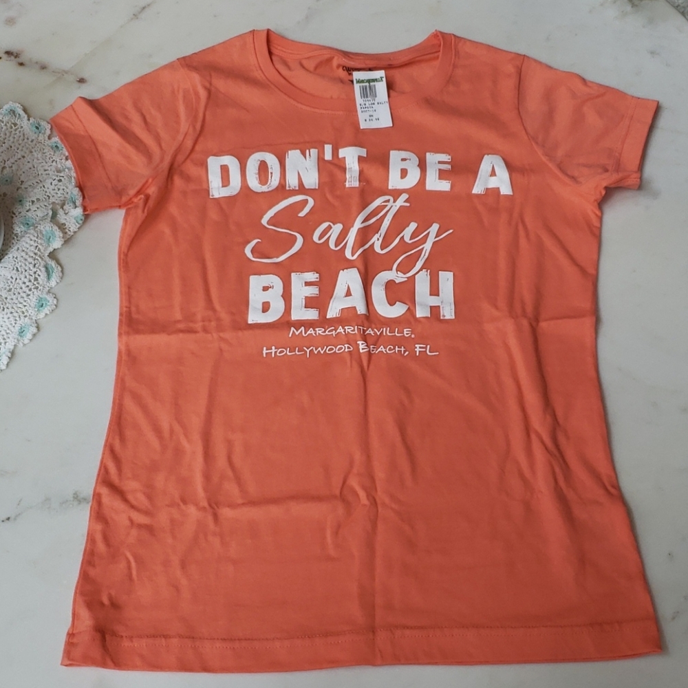 NWT Coral 'Dont be a salty beach' t-shirt small